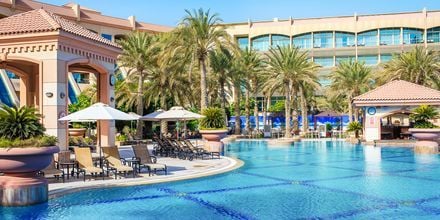 Allasalue. Hotelli Al Raha Beach, Abu Dhabi.