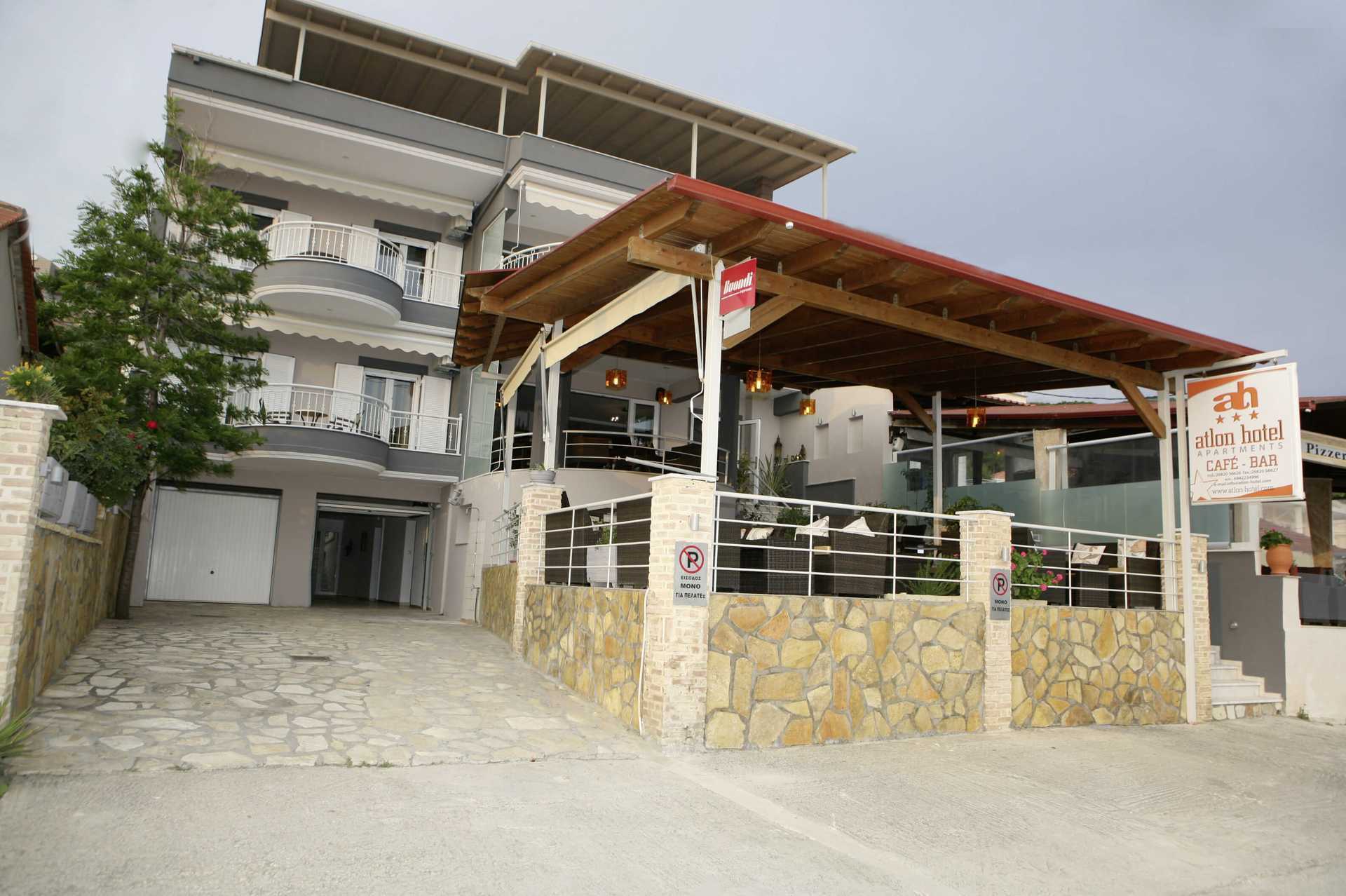 Hotelli Atlon paikassa Vrachos, Kreikka.