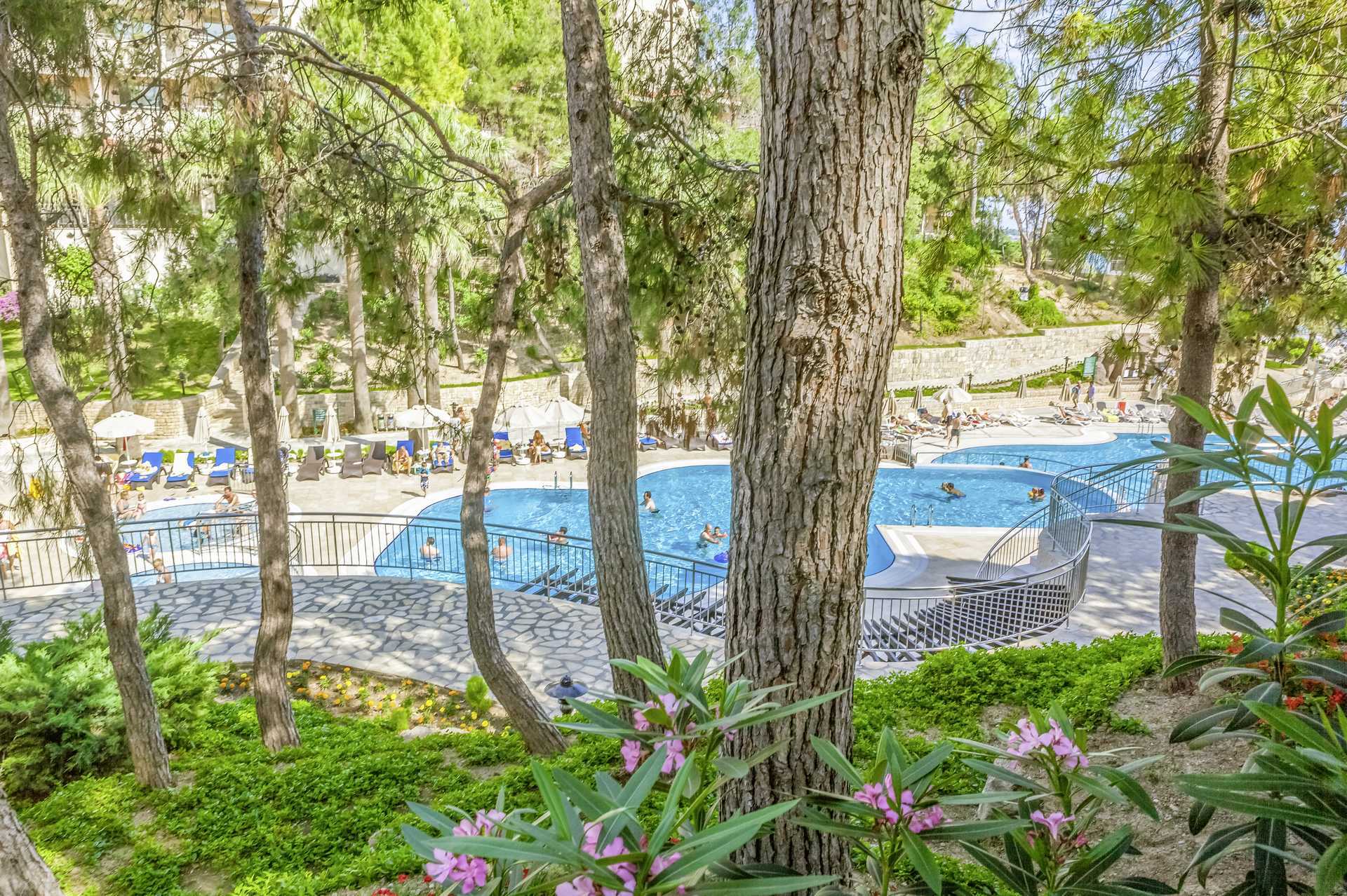 Allasalue hotelli Melas Holiday Villagessa Sidessa, Turkissa.