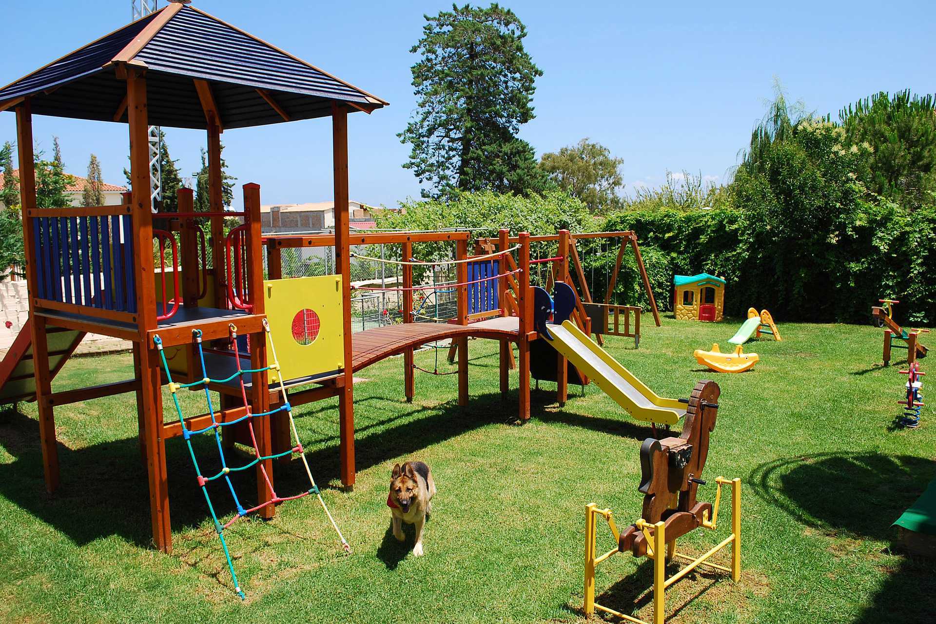 Leikkipaikka, Hotelli Contessa, Zakynthos, Kreikka.