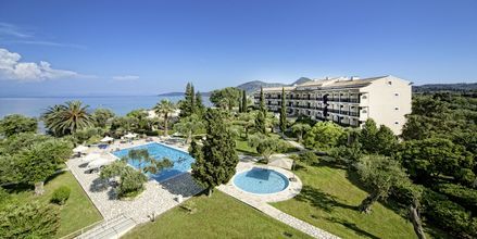 Allasalue. Hotelli Delfinia, Moraitika, Korfu, Kreikka.