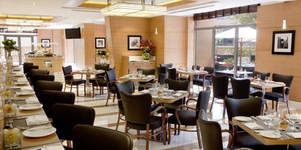 Buffetravintola, Hotelli Ramada Plaza Jumeirah, Dubai.