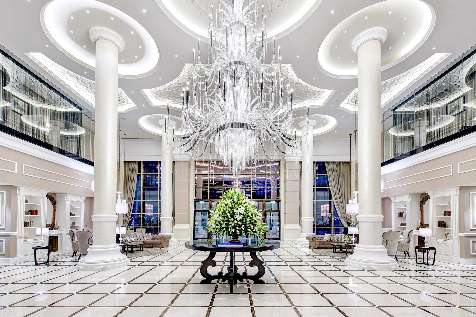 Aula Dukes The Palmissa, Royal Hideaway -hotellissa Dubai Palm Jumeirahissa, Arabiemiraateissassa.