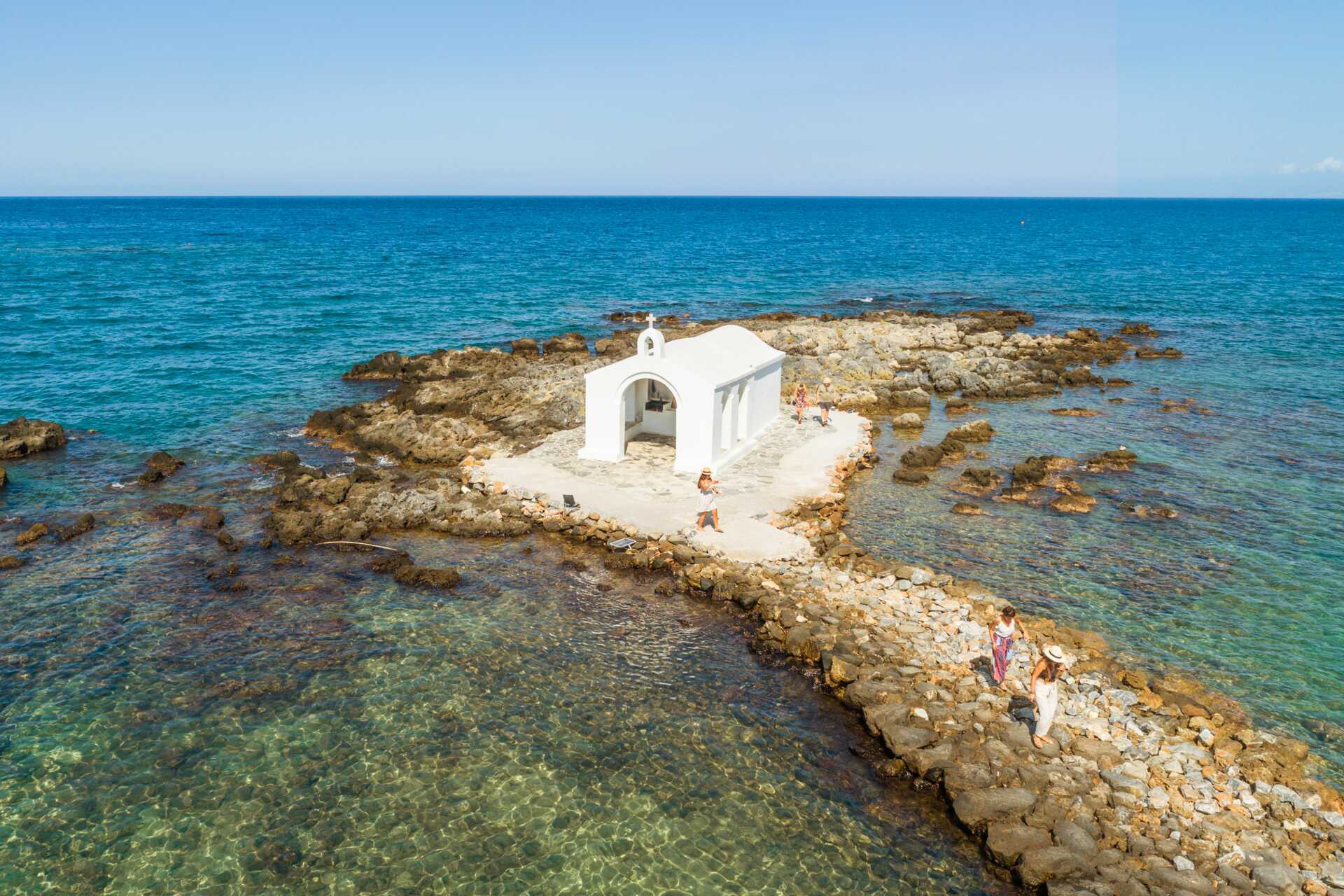 Kaunis pieni kirkko. Georgiopolis, Kreeta, Kreikka.