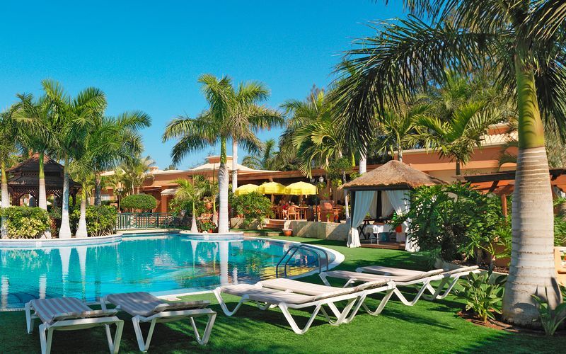 Allasalue. Hotelli Green Garden Resort, Playa de las Americas, Teneriffa.