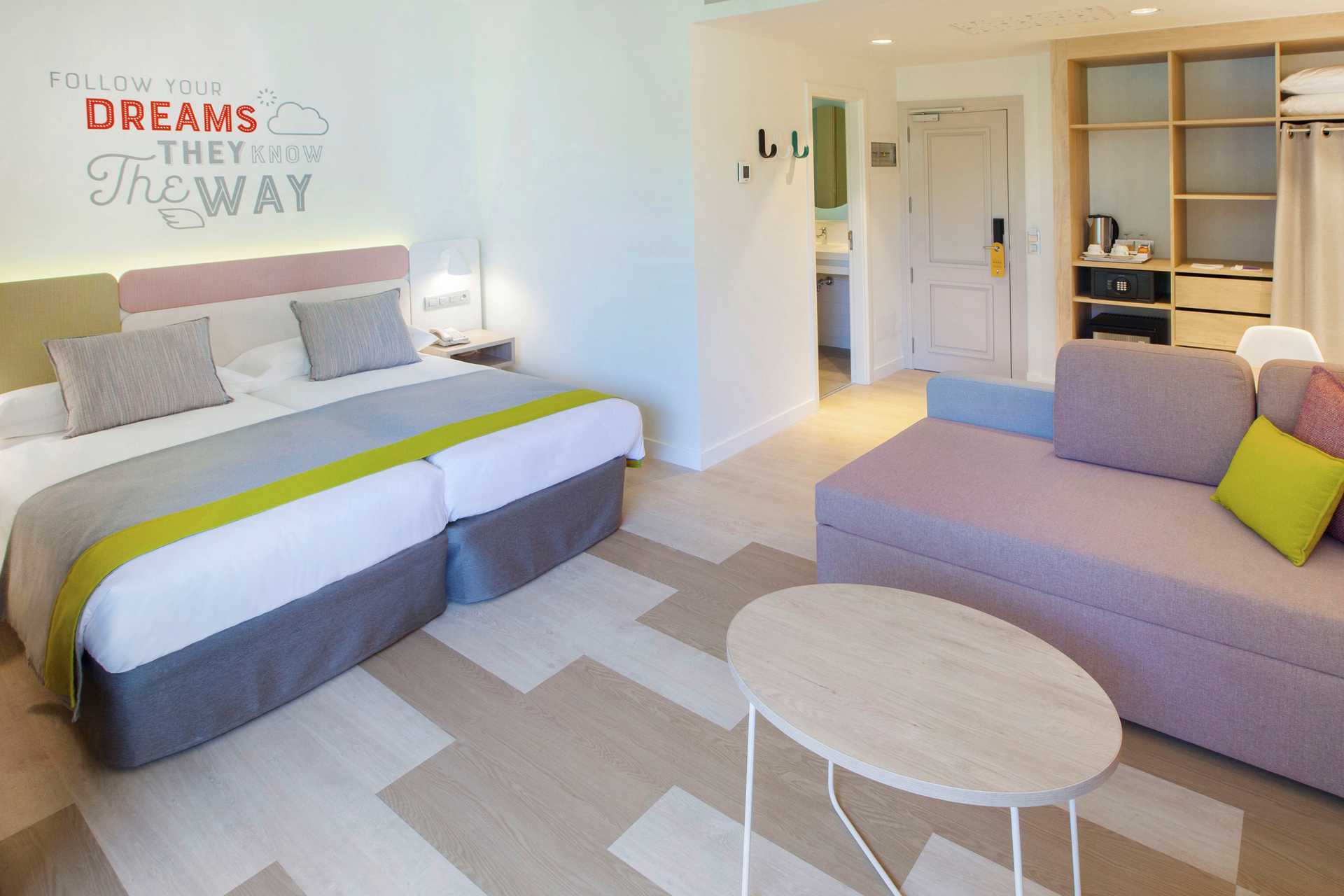 Havainnekuva - kahden hengen huone