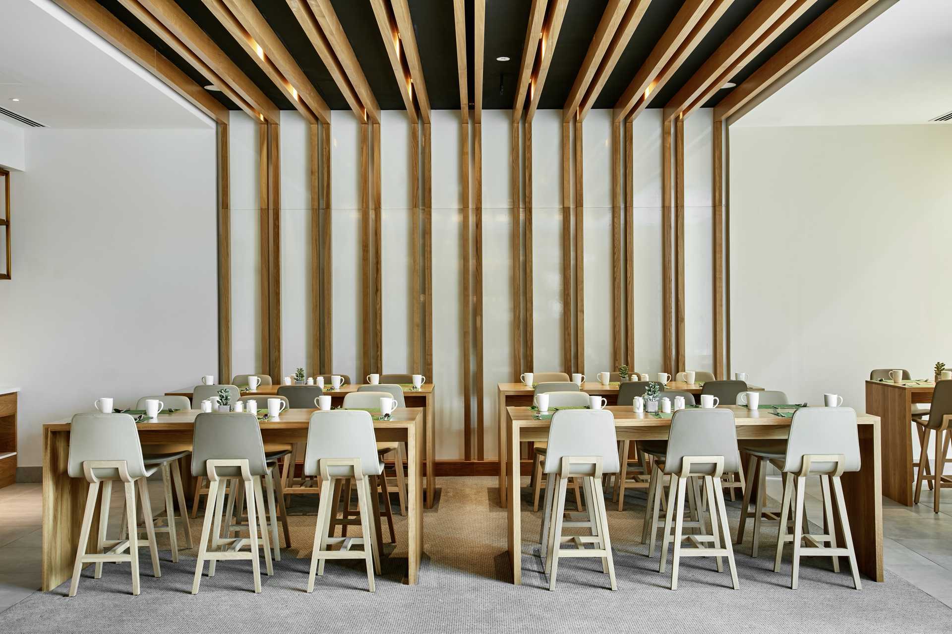 Ravintola, Hilton Garden Inn Mall of the Emirates, Dubai, Yhdistyneet Arabiemiirikunnat.