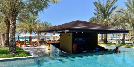 Allasbaari Sunset bar, Hilton Ras Al Khaimah Resort & Spa, Ras al Khaimah.
