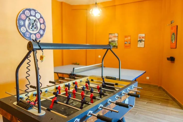 GAMES_ROOM