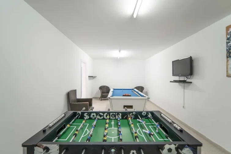 GAMES_ROOM