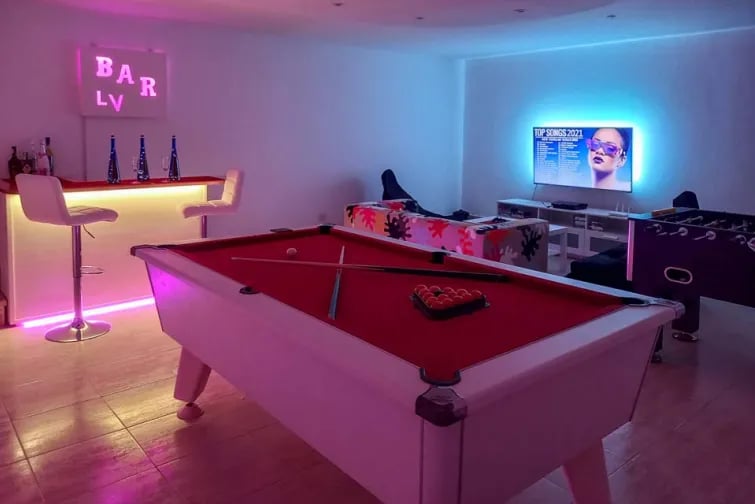 GAMES_ROOM