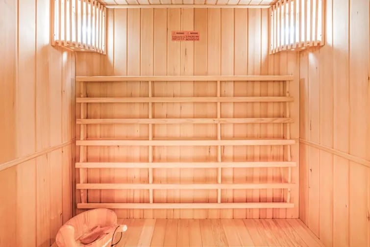 SAUNA