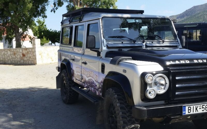 Jeeppisafari – Viehättäviä kyliä ja Prevelin ranta