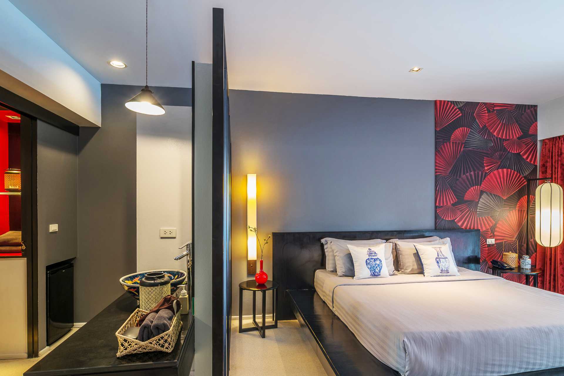 Kahden hengen huone, allashuone Red Ginger Chic Resortissa Krabissa, Thaimaassa.