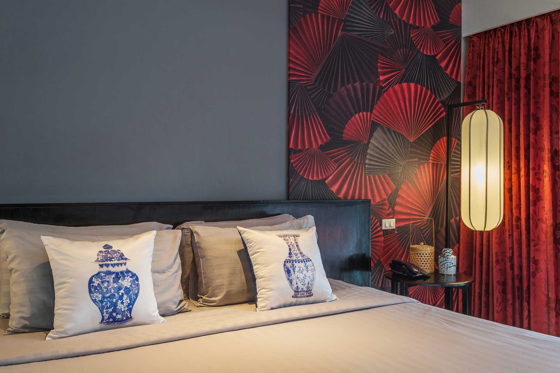 Kahden hengen huone, allashuone Red Ginger Chic Resortissa Krabissa, Thaimaassa.