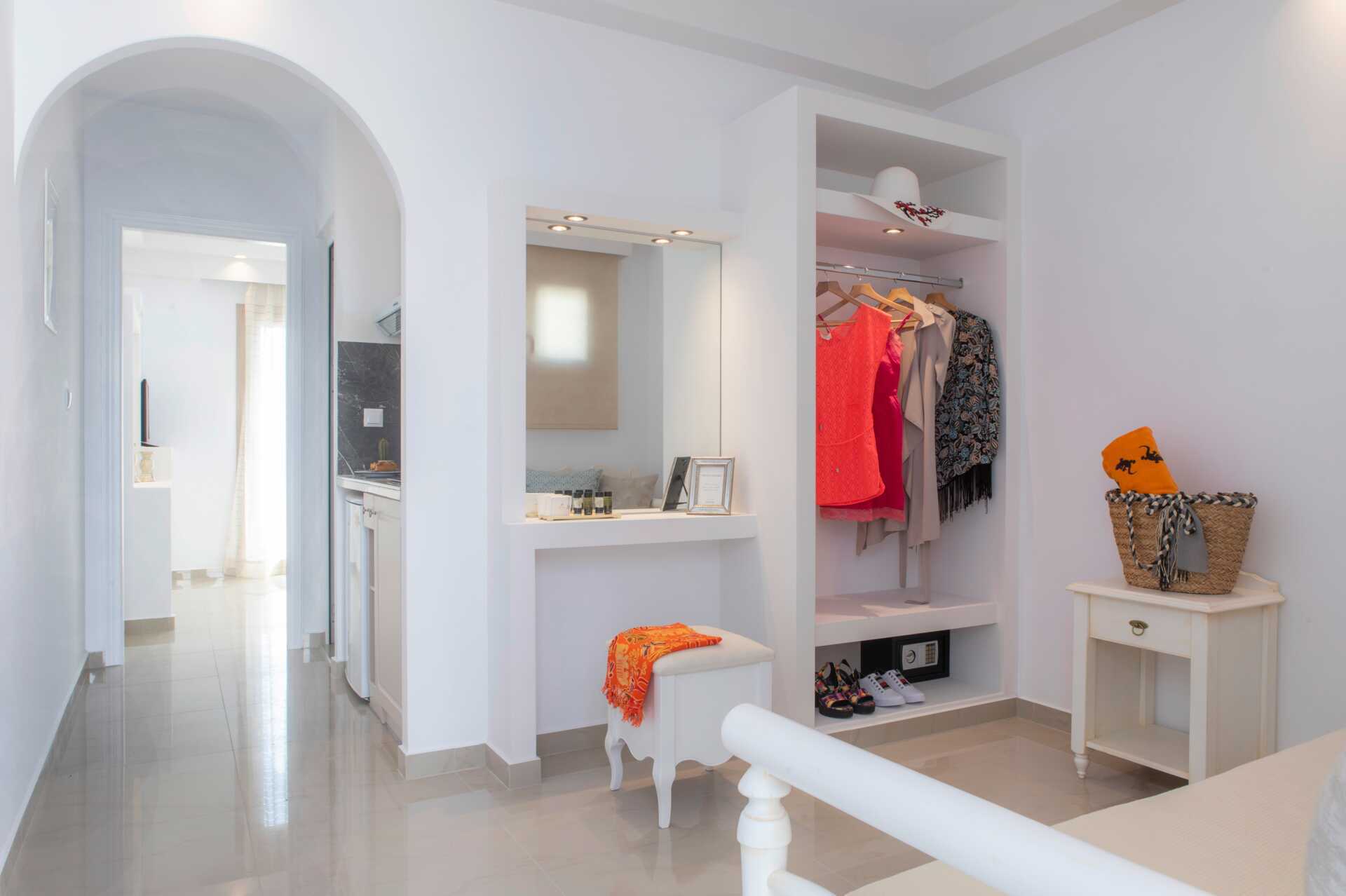 Kaksio Hotel Evdokiassa Plaka Beachissä, Naxoksella.