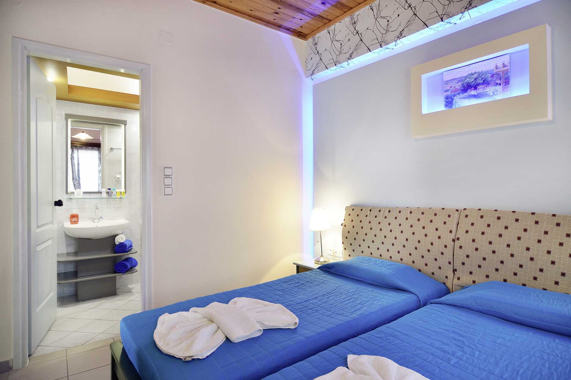 Kaksio, Hotelli Mythos Platanias, Kreeta.