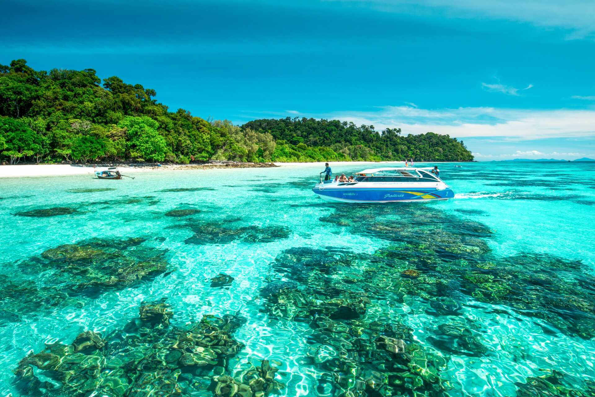 Koh Rok & Koh Haa pikaveneellä