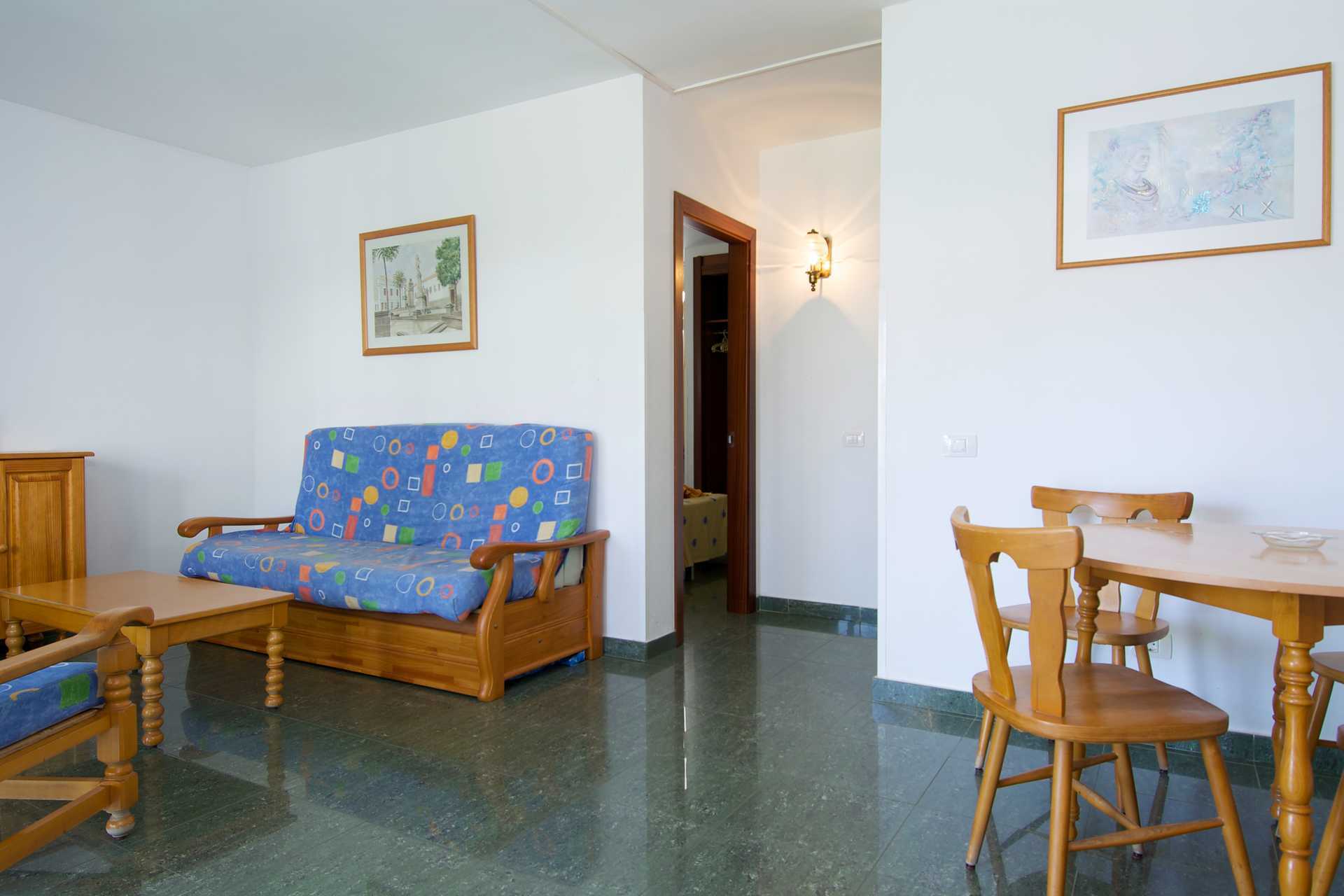 Kolmio Heliomarissa Puerto Ricossa Gran Canarialla.