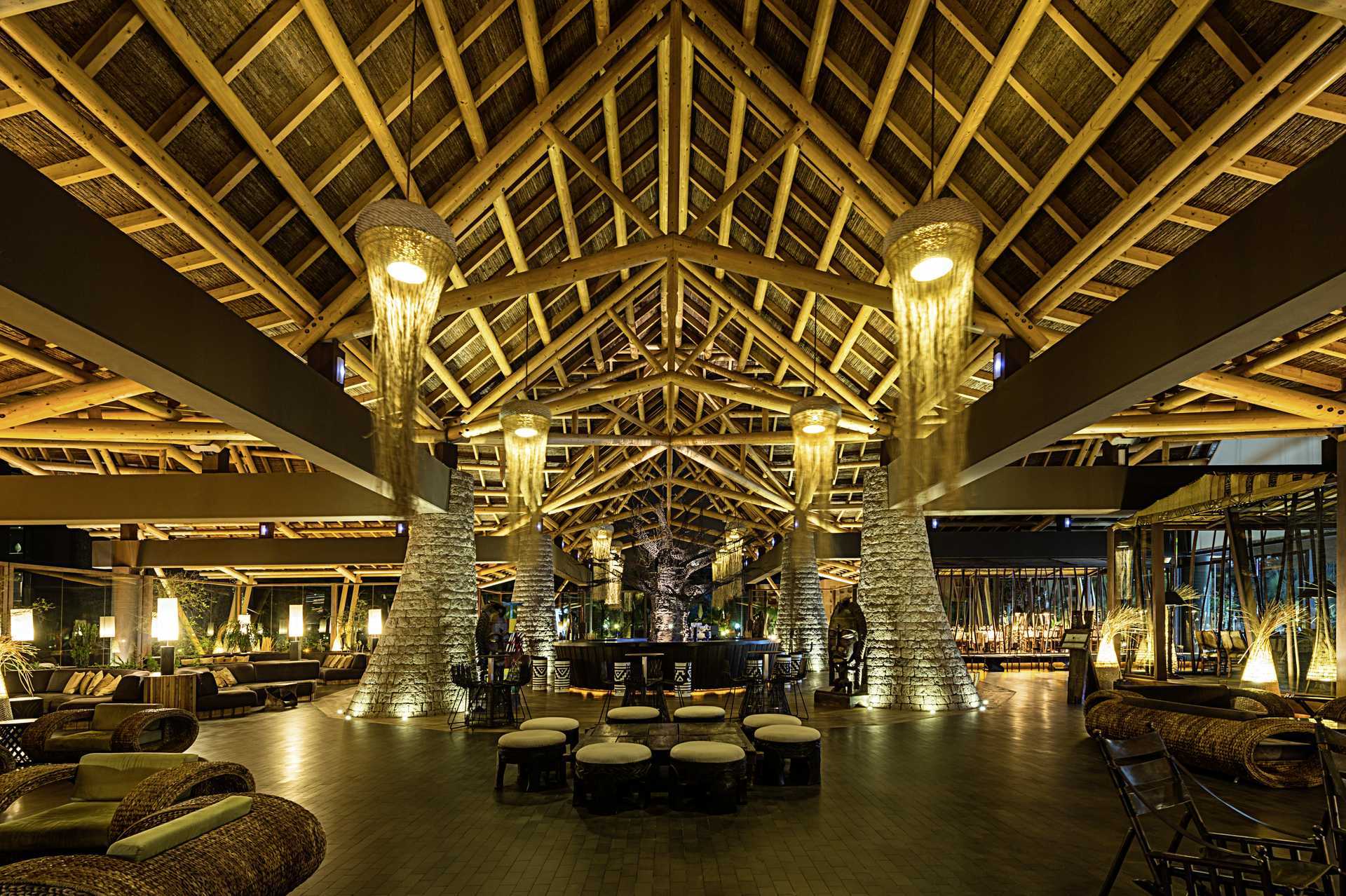 R. Burton -baari Lopesan Baobab Resortissa Melonerasissa, Gran Canarialla.