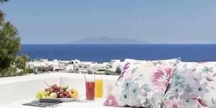 Näkymä hotellilta. Hotelli Mar & Mar Crown Suites, Santorini, Kreikka.