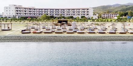 Läheinen ranta. Hotelli Mitsis Ramira Beach Hotel, Psalidi, Kos.