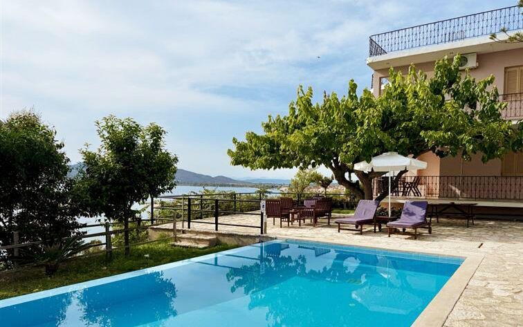 Hotellikuva Paleros View Inn - numero 1 / 11