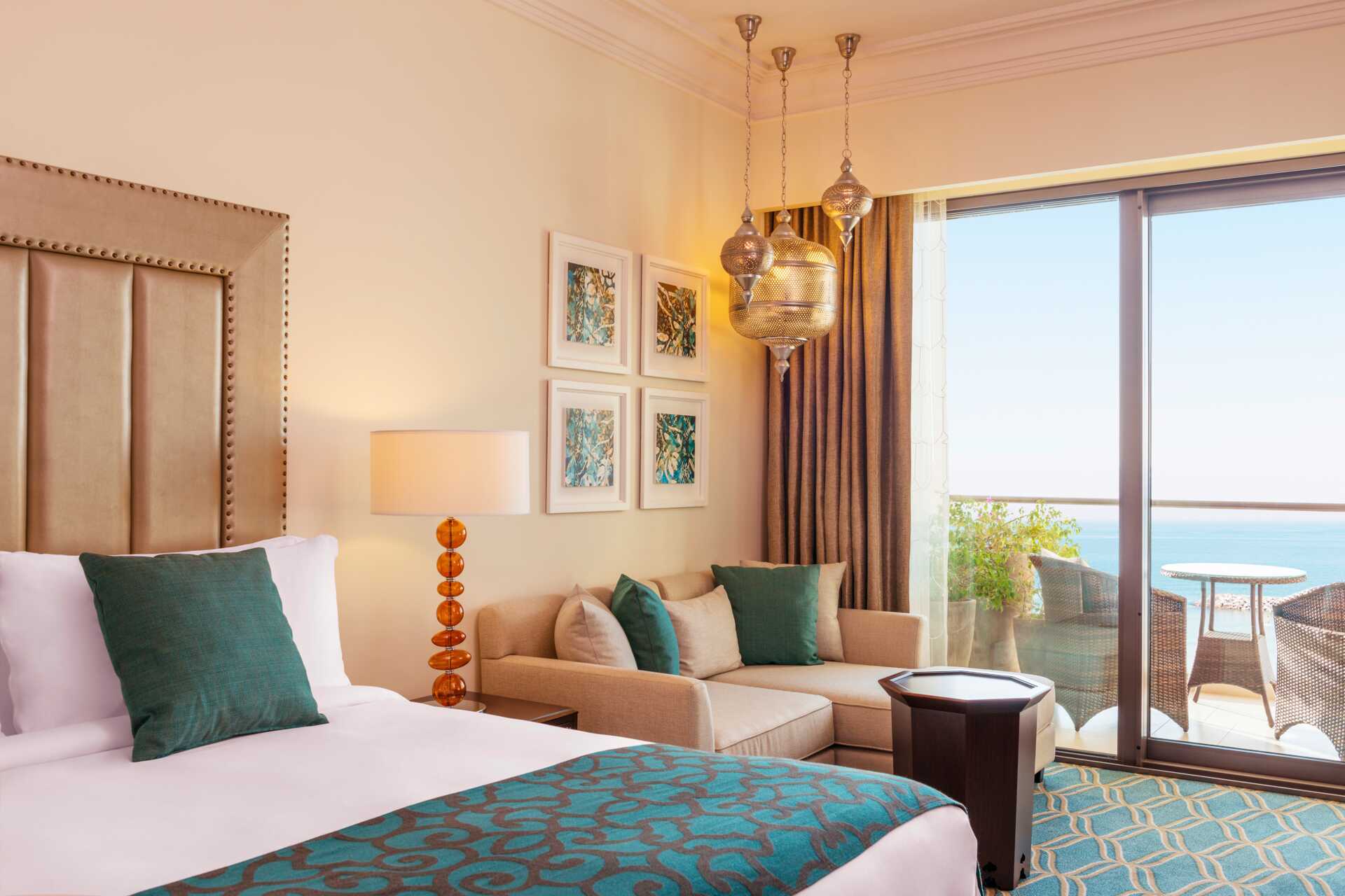 Perhehuone Ajman Sarayssa, a Luxury Collection Resort Ajmanissa.