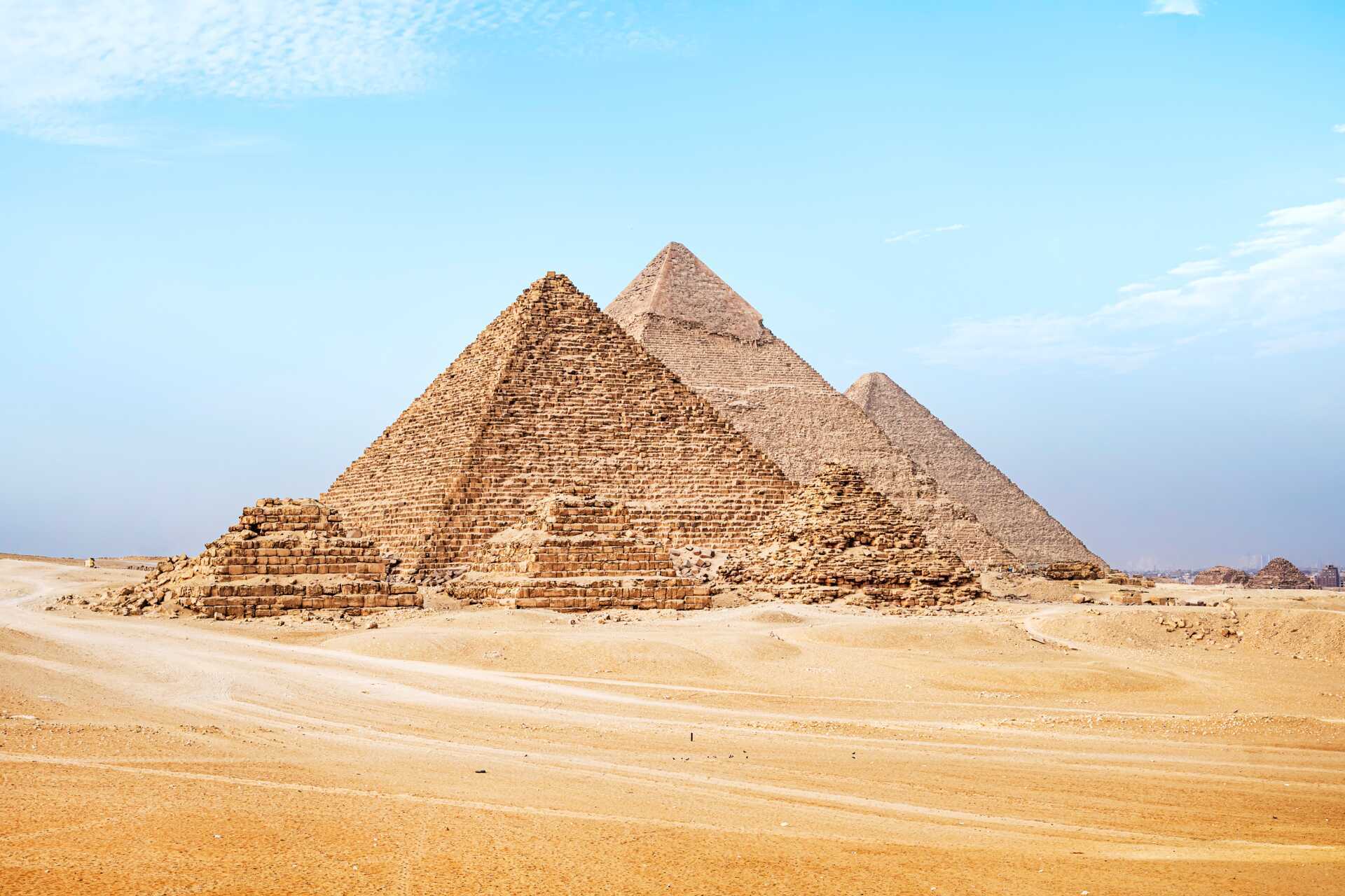 Pyramidit ja sfinksi