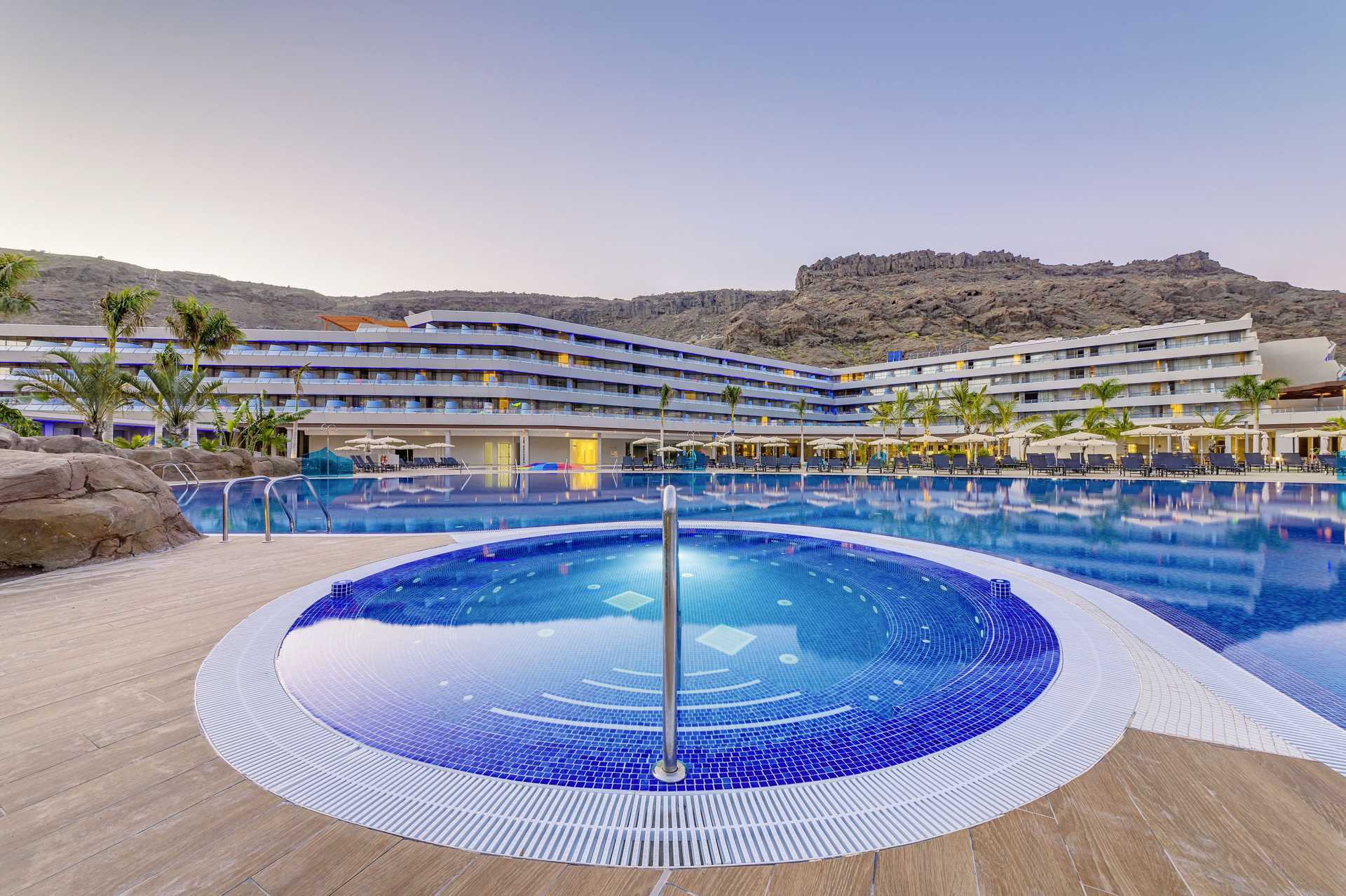 Radisson Blu Resort &amp; Spa Puerto de Mogánissa Gran Canarialla.