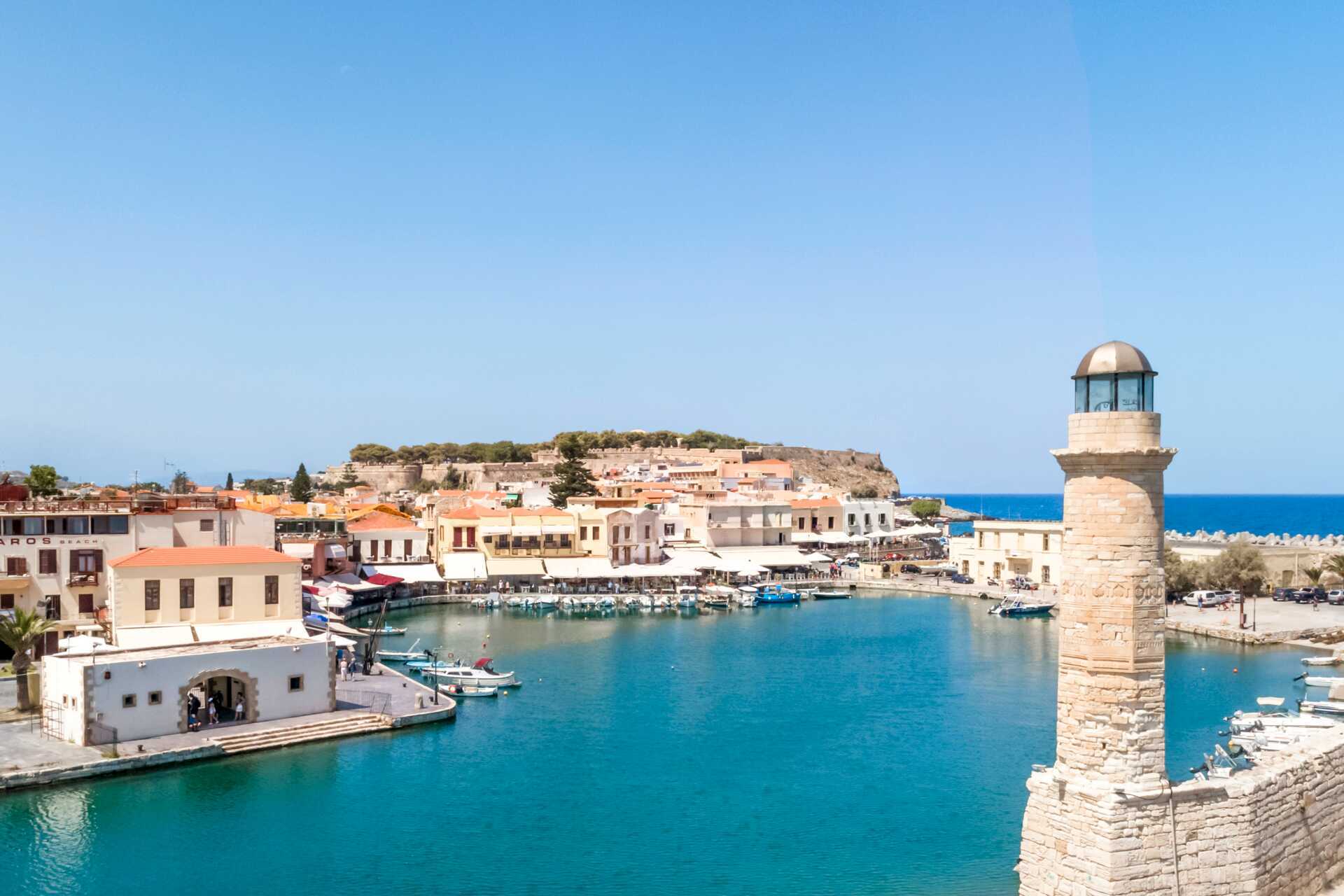 Kaunis näkymä merelle. Rethymnonin, Kreeta.