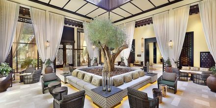 Aula, Hotelli Ritz-Carlton Al Wadi Desert, Ras Al Khaimah.