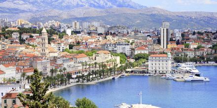 Saaristoristeilyt alkavat ja päättyvät Splitissä.