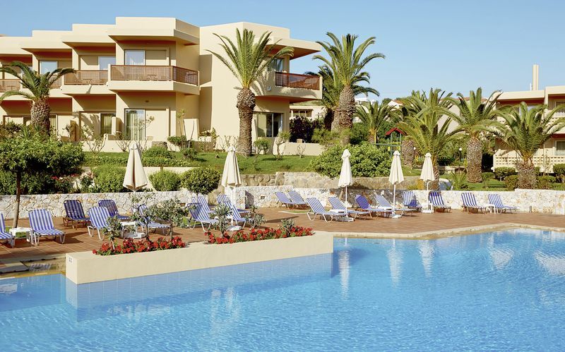 Allasalue, Hotelli Giannoulis Santa Marina Beach, Agia Marina, Kreeta.