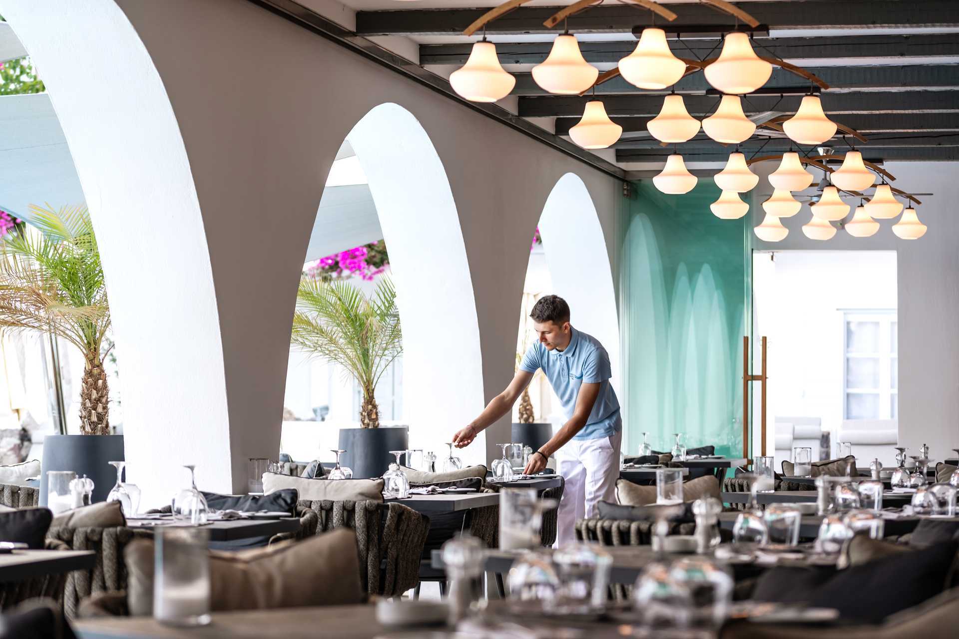 Ravintola Santorini Kastelli Resortissa Santorinissa, Kreikassa.