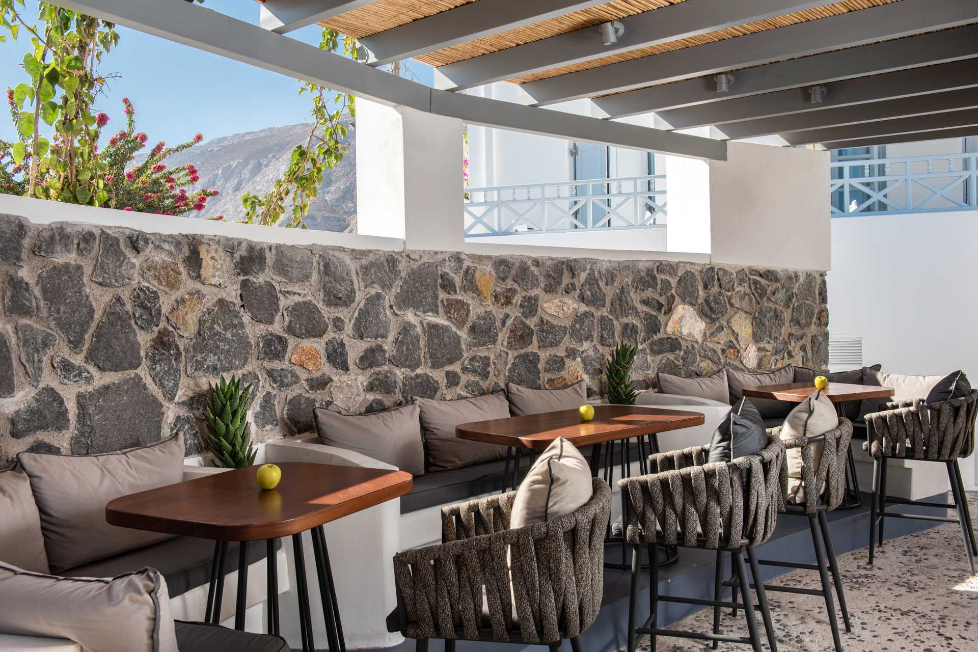 Baari Santorini Kastelli Resortissa Santorinissa, Kreikassa.