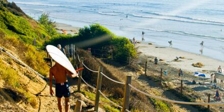 Surfakademin surffiretriitti - Kalifornia, USA