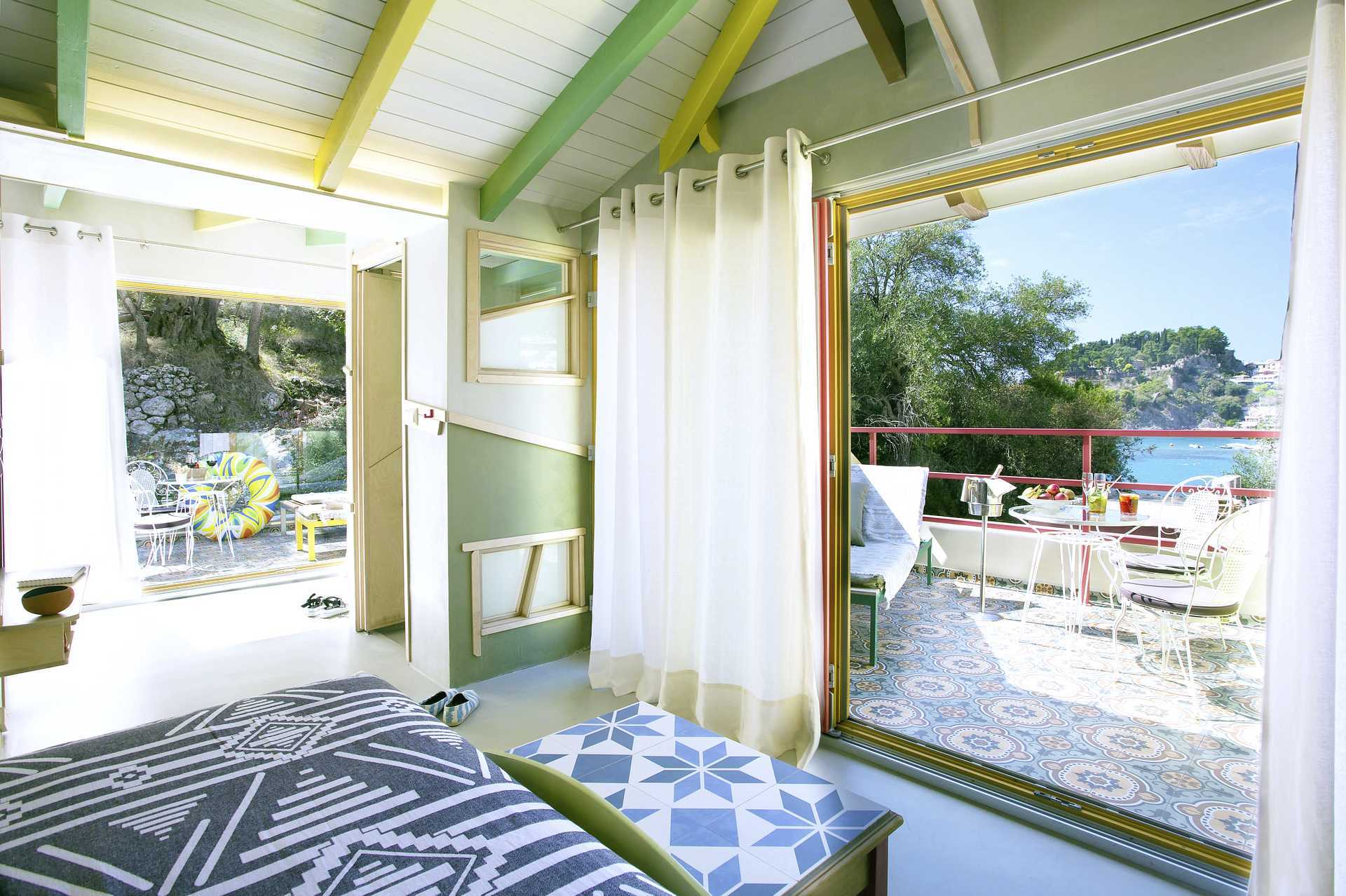 Sviitti. Villa Rossa Area Boutique Beach Resort, Parga.