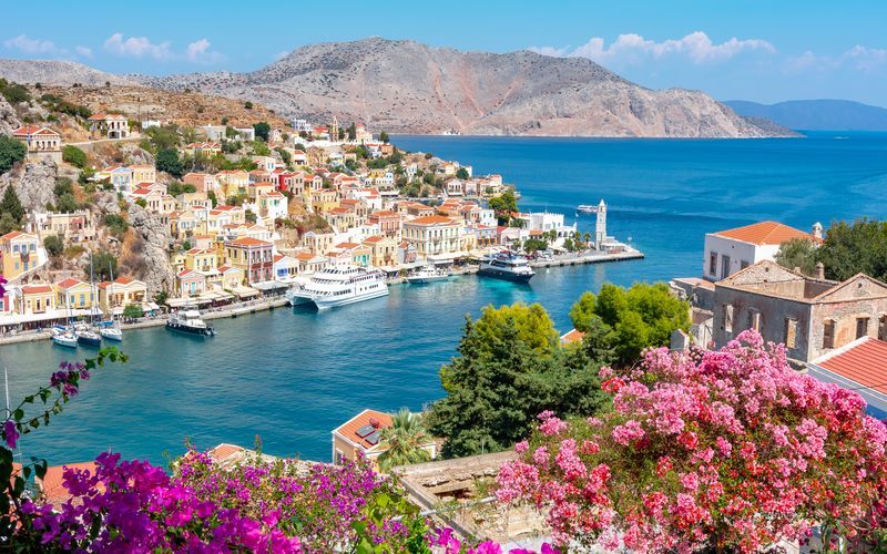 Symi – satujen saari
