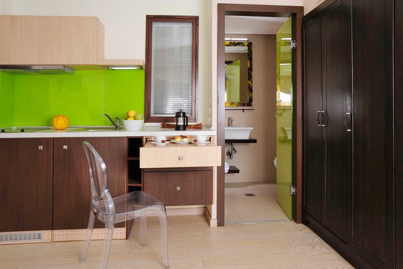 Yhden makuuhuoneen huoneisto Hotelli Steriksessä Rethymnonin kaupungissa Kreetalla, Kreikassa.