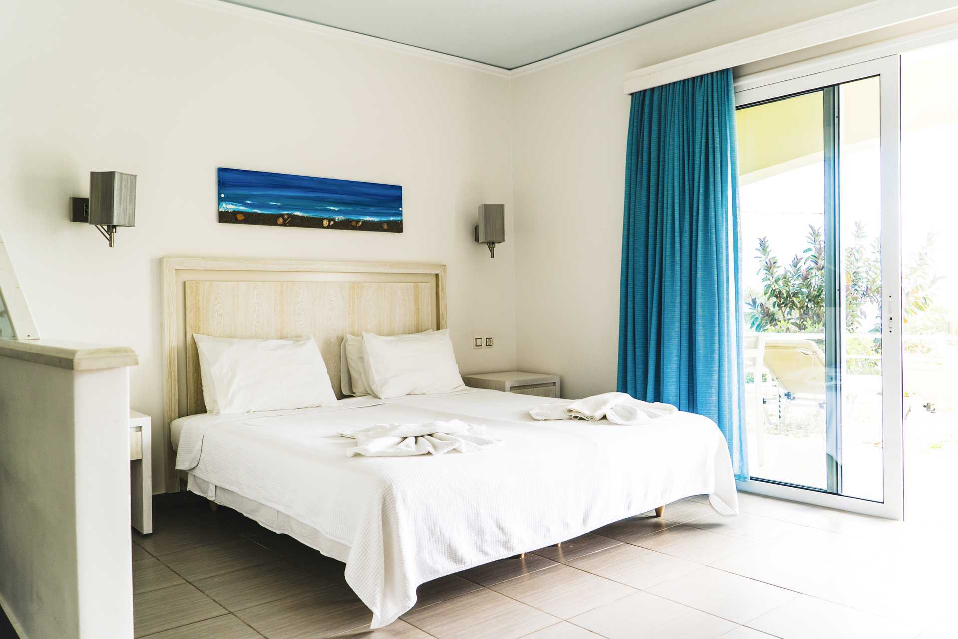 Yksiö. Hotelli Almyra Village, Karpathos.