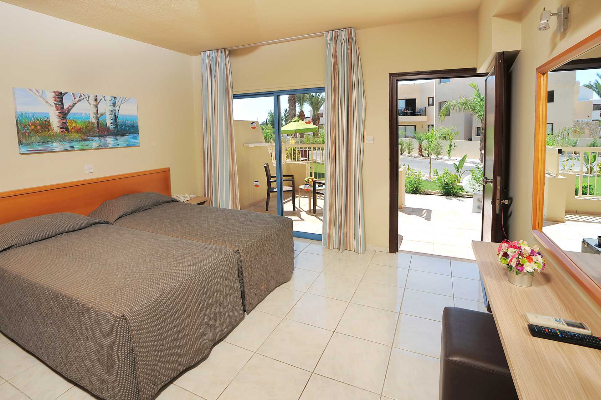 Yksiö: Hotelli Nelia Gardens, Ayia Napa.